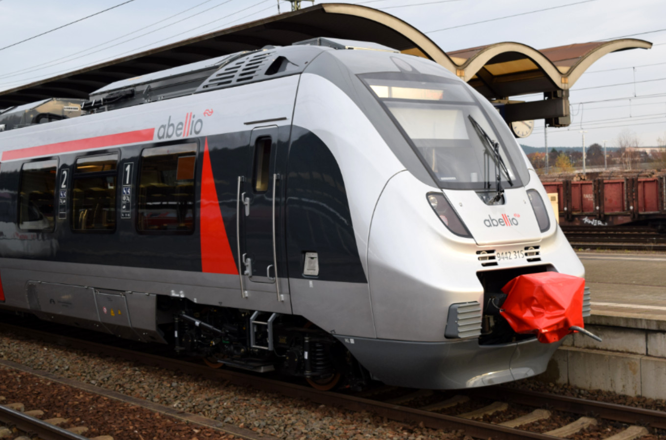 Ein Zug des Eisenbahnverkehrsunternehmens Abellio: Elektrotriebzug vom Typ Talent 2. (Foto: © Bahnblogstelle)