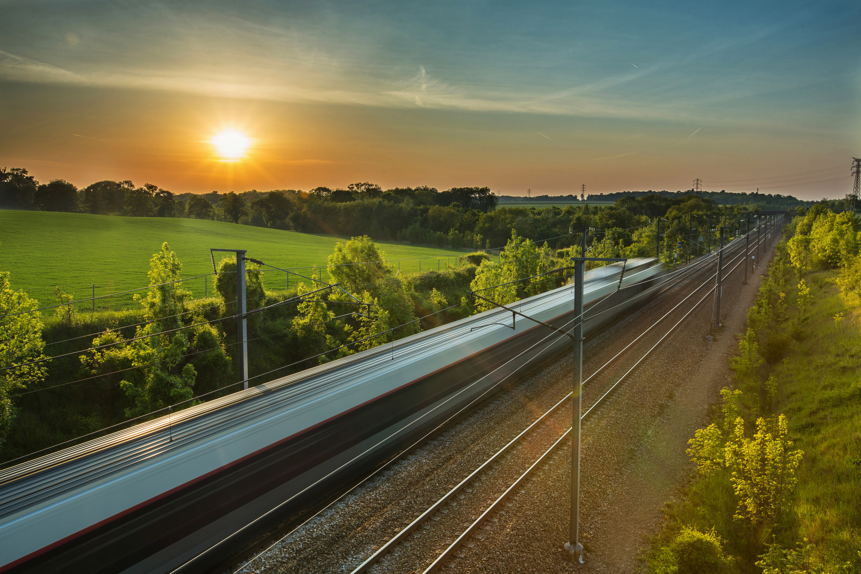 Der Schienenverkehr gehört zu den sichersten Verkehrsmitteln in Deutschland. (Foto: © rochagneux / Fotolia)