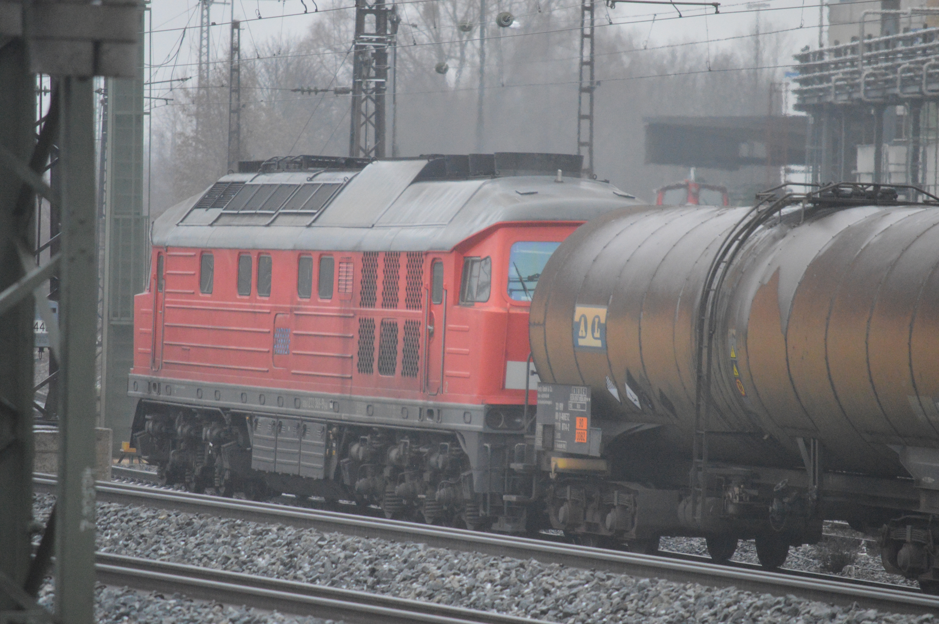 Symbolbild: Güterzug gezogen von einer Diesellok der Baureihe 232. (Foto: © Bahnblogstelle)