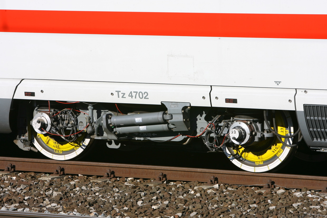 Drehgestell eines ICE 3, Baureihe 407. (Foto: © DB AG / Martin Busbach)
